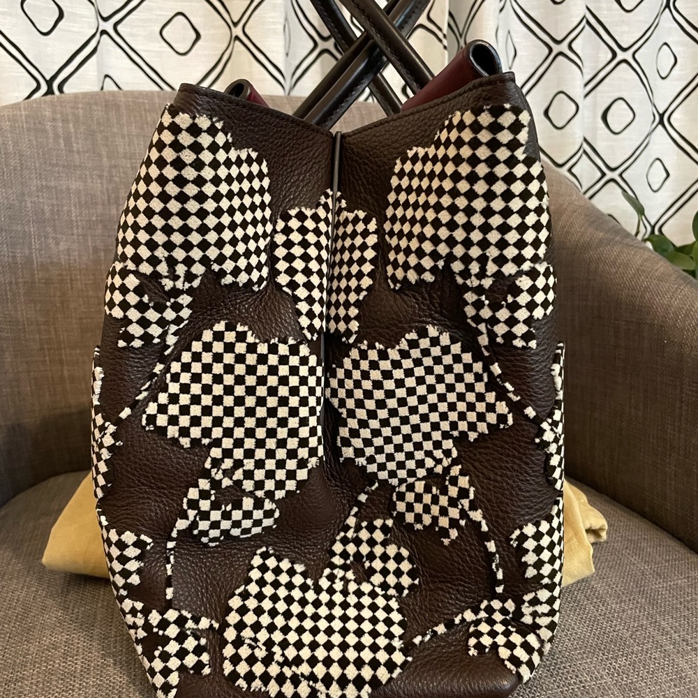 Louis Vuitton Burgundy and Brown Tote with Black-and-White Patterned Sides - Picture 11 of 15